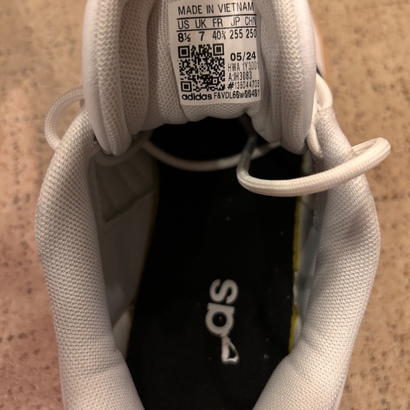 Adidas VL Court Bold Women's Shoes - Picture 4 of 4